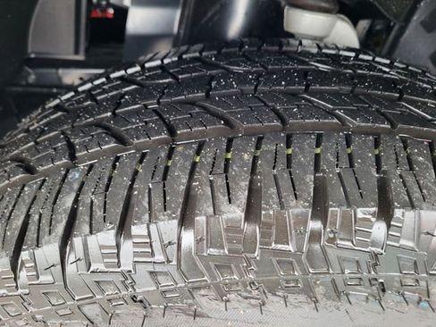 New 2025 Nissan Armada PRO-4X image 13