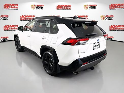 Certified 2019 Toyota RAV4 XSE image 2