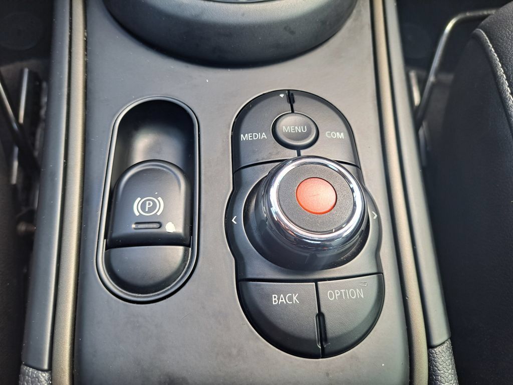 Used 2019 MINI Cooper Countryman S FWD image 17