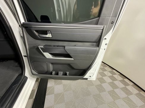 Used 2025 Toyota Tundra Platinum image 24