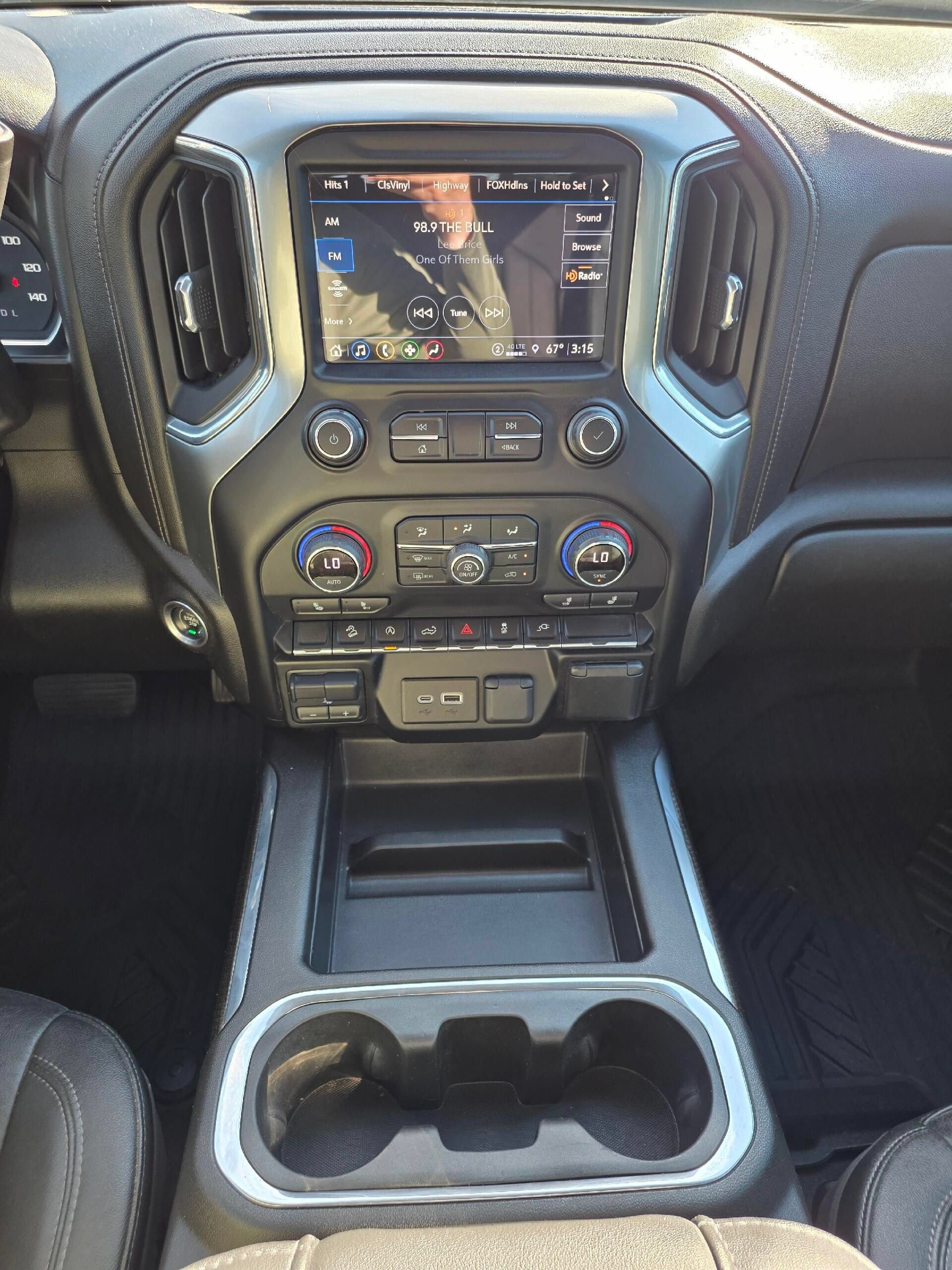 Used 2021 Chevrolet Silverado 1500 RST w/ All Star Edition Plus AWD/4WD image 19