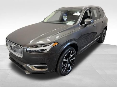 Used 2023 Volvo XC90 B6 Plus w/ Protection Package Premier AWD/4WD image 1