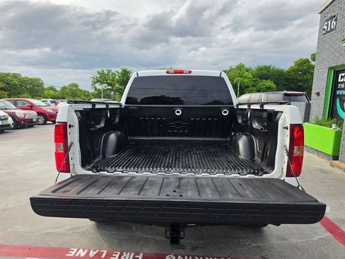 Used 2013 Chevrolet Silverado 1500 LT AWD/4WD image 18