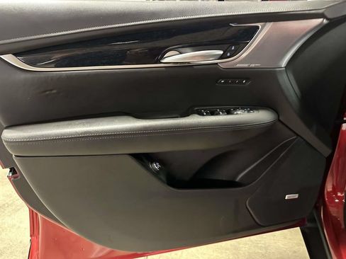 Used 2024 Cadillac XT5 Premium Luxury AWD/4WD image 19