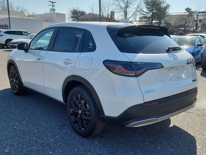 New 2025 Honda HR-V Sport