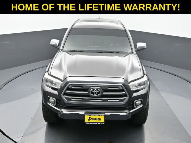 Used 2016 Toyota Tacoma Limited w/ Towing Package AWD/4WD image 56