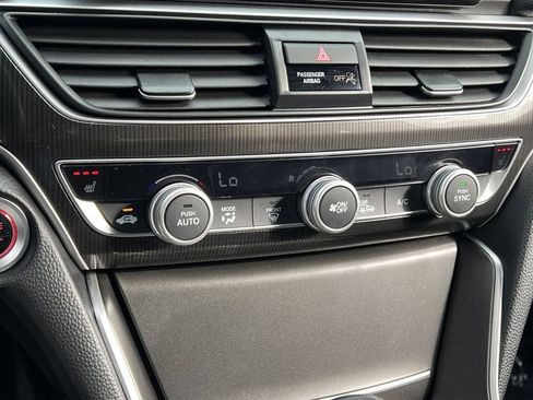 Used 2022 Honda Accord Sport Special Edition image 15