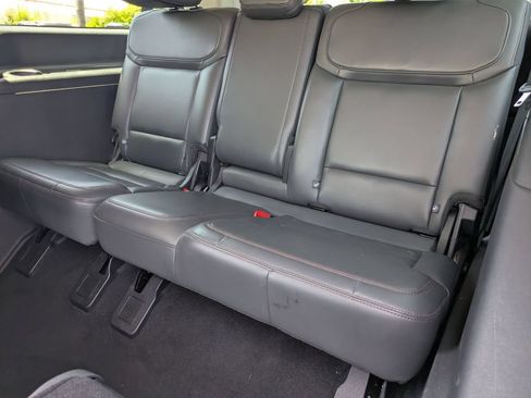Used 2025 Ford Expedition Max Active AWD/4WD image 27