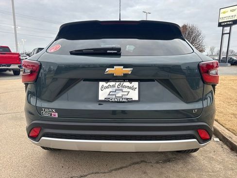 New 2026 Chevrolet Trax LT w/ Driver Confidence Package image 5