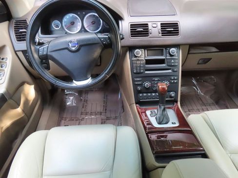 Used 2014 Volvo XC90 3.2 AWD/4WD image 17