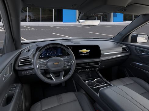 New 2026 Chevrolet Traverse High Country FWD image 39