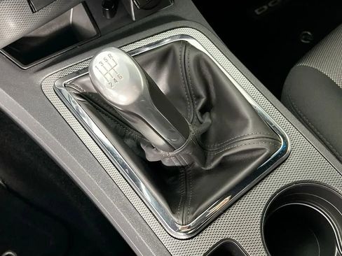 Used 2013 Dodge Challenger R/T image 16