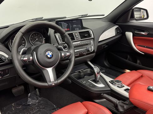 Used 2016 BMW M235i Convertible image 11