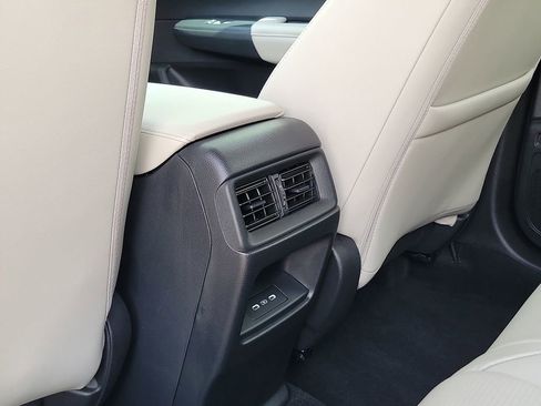 Used 2025 Honda CR-V EX-L image 18
