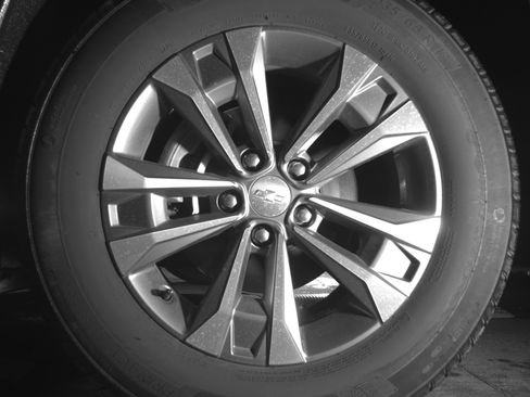 Used 2025 Chevrolet Equinox LT image 12