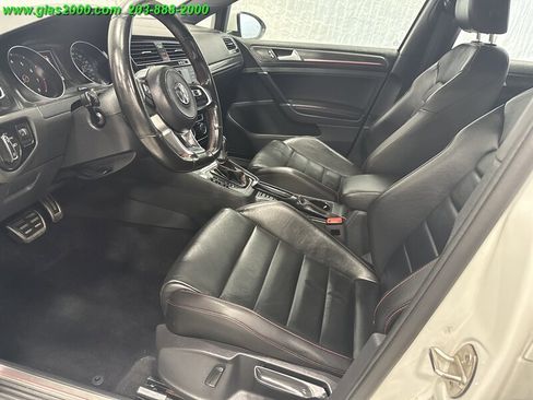 Used 2018 Volkswagen GTI SE w/ SE Leather Package image 3