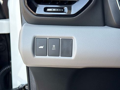 Used 2025 Honda Pilot EX-L image 33