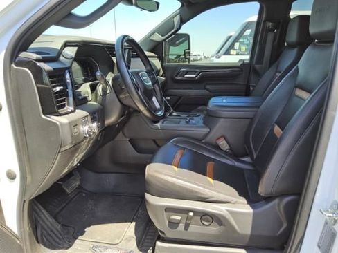 Used 2024 GMC Sierra 2500 AT4 w/ Max Trailering Package AWD/4WD image 3