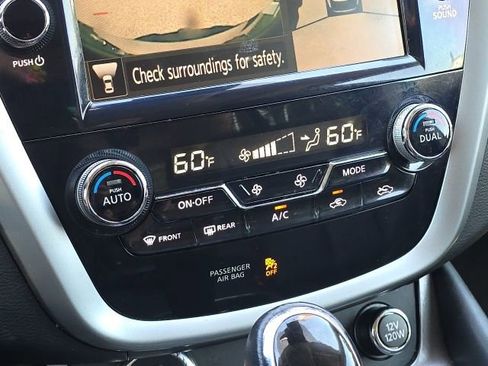 Used 2020 Nissan Murano SV w/ Premium Package FWD image 31