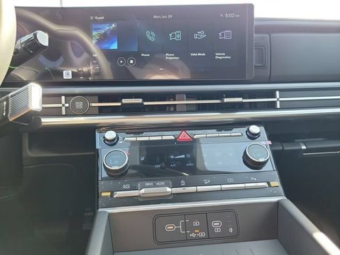 New 2026 Hyundai Santa Fe SEL FWD image 15