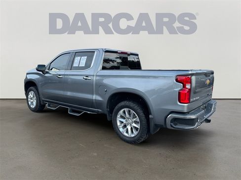 Used 2021 Chevrolet Silverado 1500 LTZ w/ LTZ Premium Package image 5
