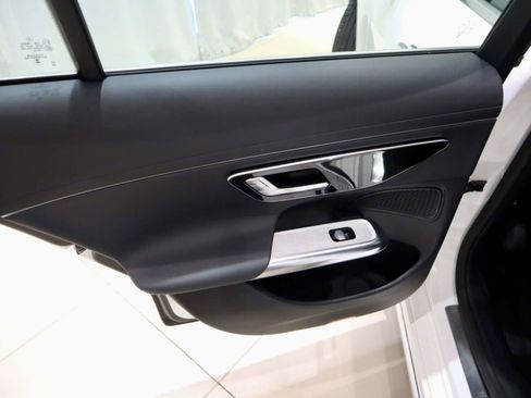 Used 2025 Mercedes-Benz E 350 Sedan w/ Winter Package image 20