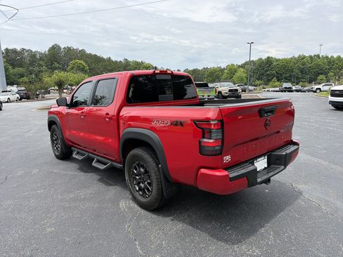 Used 2023 Nissan Frontier PRO-4X w/ Pro-4X Premium Package AWD/4WD image 7