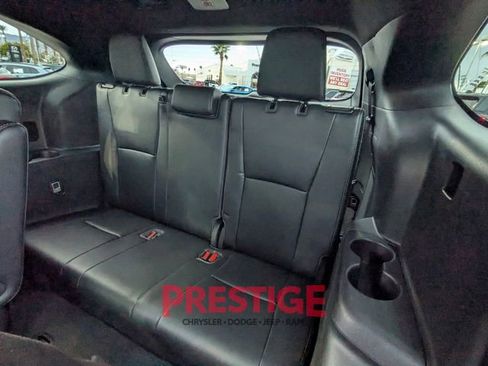 Used 2022 Toyota Highlander XSE image 29