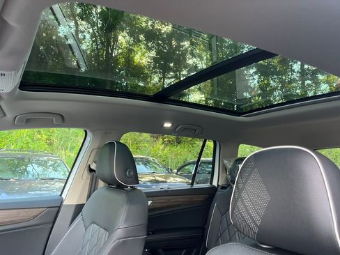 New 2026 Volkswagen Atlas SEL Premium R-Line image 16