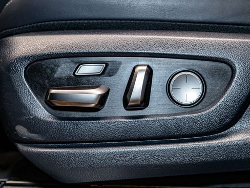 Used 2022 Lexus LX 600 F Sport w/ Accessory Package (Z1) image 22