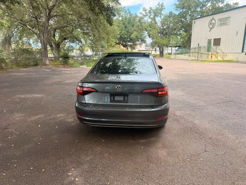 Used 2019 Volkswagen Jetta SEL FWD image 5