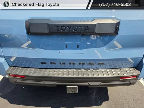 Used 2026 Toyota 4Runner SR5 AWD/4WD image 7