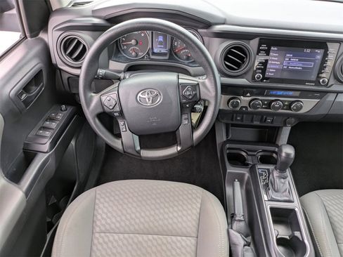 Used 2023 Toyota Tacoma TRD Sport image 15