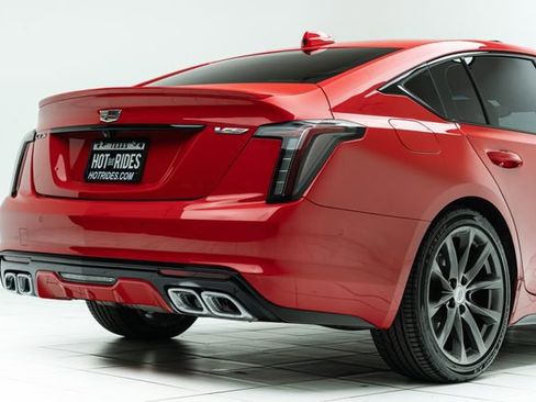 Used 2020 Cadillac CT5 V w/ Premium Package image 14