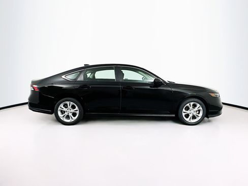 Used 2023 Honda Accord LX image 10