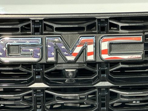 Used 2023 GMC Canyon Elevation w/ Convenience Package RWD image 38