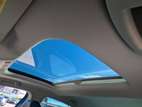 Used 2022 Volkswagen Jetta SE image 33