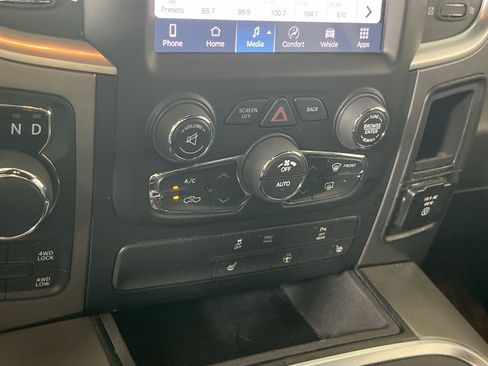 Used 2022 RAM 1500 Classic Warlock w/ Electronics Group AWD/4WD image 15