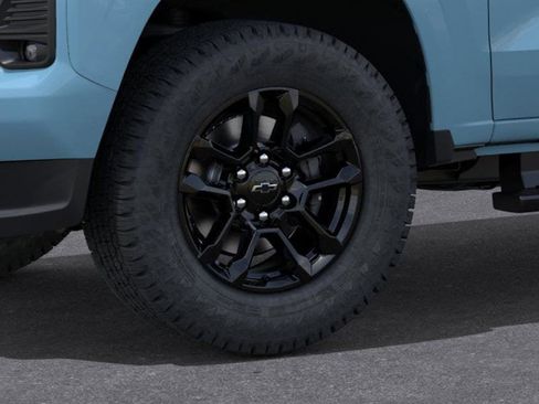New 2026 Chevrolet Colorado Z71 w/ Midnight Edition AWD/4WD image 9