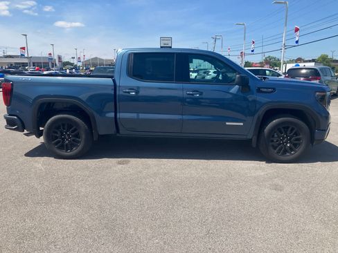 New 2026 GMC Sierra 1500 Elevation AWD/4WD image 8