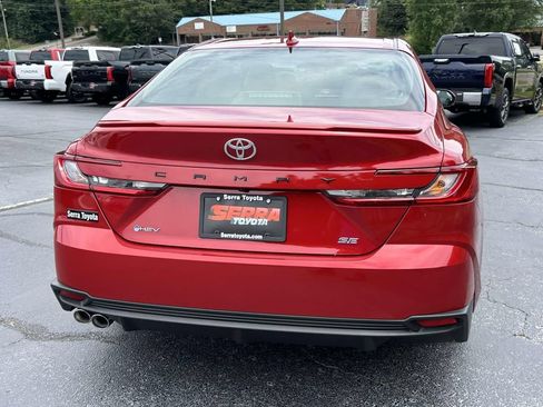 New 2026 Toyota Camry SE FWD image 4