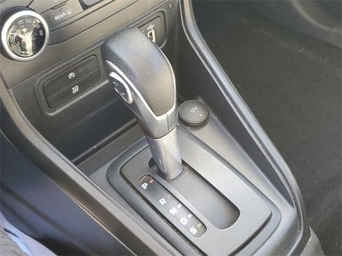 Used 2020 Ford EcoSport S image 21
