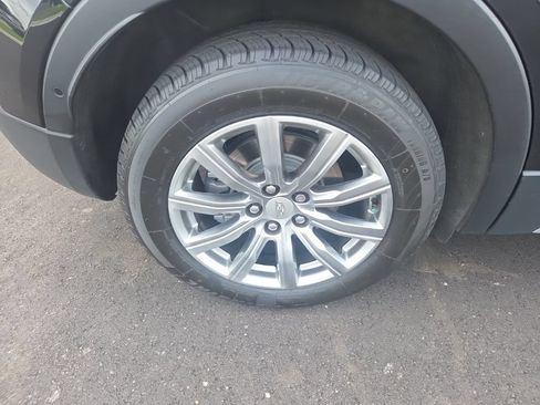 Used 2019 Cadillac XT4 Premium Luxury w/ Technology Package AWD/4WD image 19
