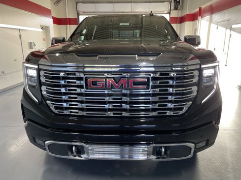 New 2026 GMC Sierra 1500 Denali image 2