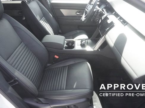 Used 2025 Land Rover Discovery Sport Dynamic SE AWD/4WD image 23