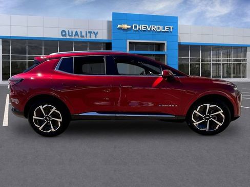 Certified 2024 Chevrolet Equinox EV LT FWD image 8