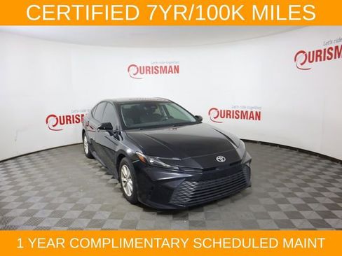 Used 2025 Toyota Camry LE w/ Convenience Package FWD image 12