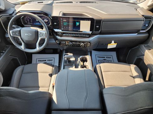 New 2026 Chevrolet Silverado 1500 RST w/ Z71 Off-Road Package AWD/4WD image 11