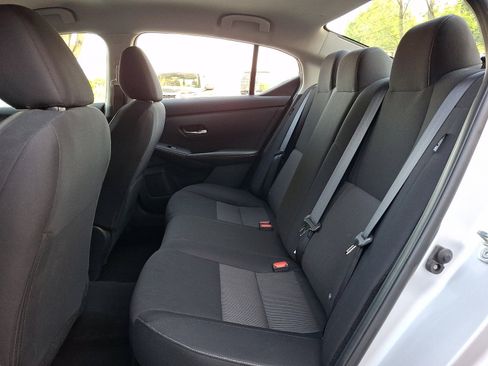 Used 2023 Nissan Sentra SV w/ All-Weather Package FWD image 10
