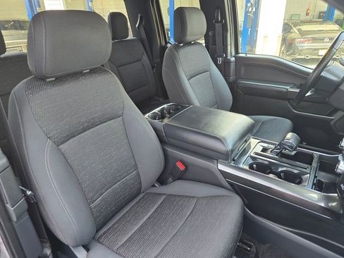 Used 2021 Ford F150 XLT w/ Equipment Group 302A High image 9